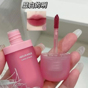 رژلب مایع مخملی هرورنج  مدل CURVY شماره 01