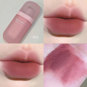 رژلب مایع مخملی هرورنج مدل CURVY شماره 02