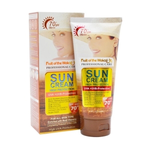 کرم ضد آفتاب بدون رنگ وکالی SPF 70 ‌‌مناسب برای انواع پوست حجم 130 میلی لیتر