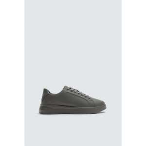 کفش روزمره زارا مدل Monochrome Chunky Trainers 