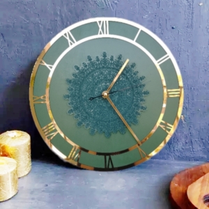 ساعت دیواری رزینی طرح ماندلا کد 03