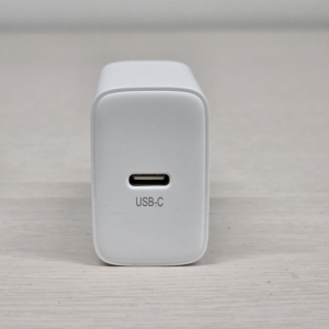 شارژر دیواری 30 وات  فیلیپس مدل DLP5312 به همراه کابل تبدیل USB-C