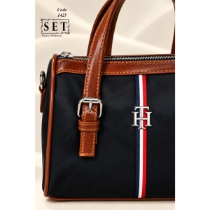 کیف زنانه رنگ مشکی طرح Tommy کد 1425 برند SET
