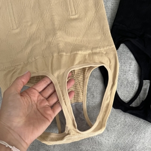 شورت گنی مدل لیفت باسن کمر فنر دار رنگ کرم