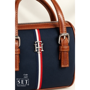 کیف زنانه رنگ سورمه ای طرح Tommy کد 1425 برند SET