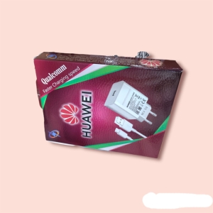شارژر دیواری هوآوی مدل HW 245 به همراه کابل تبدیل MicroUSB